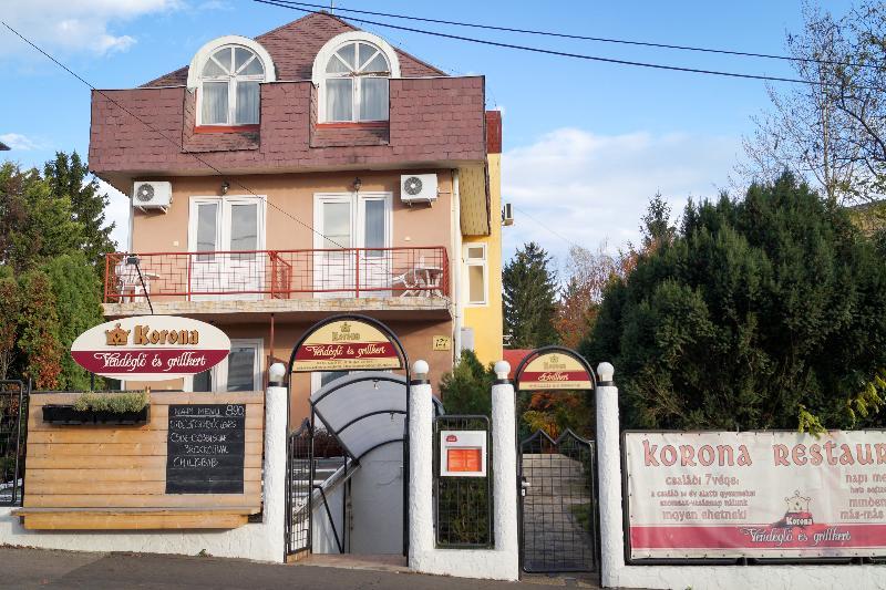 Korona Panzio Bed & Breakfast Budapest