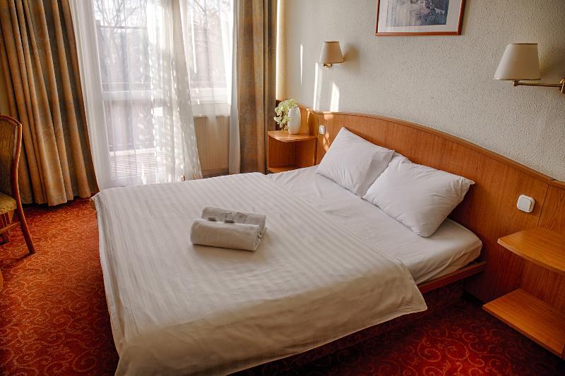 Korona Panzio Bed & Breakfast Budapest