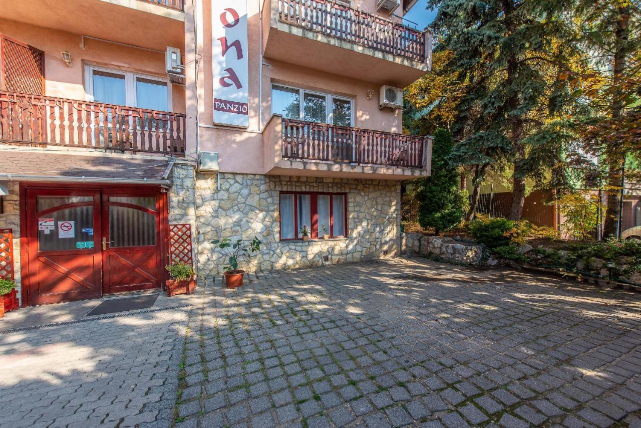Korona Panzio Bed & Breakfast Budapest