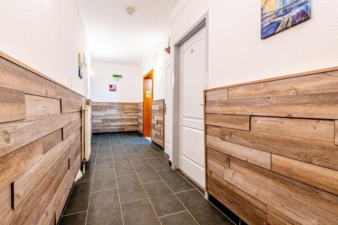 Korona Panzio Bed & Breakfast Budapest
